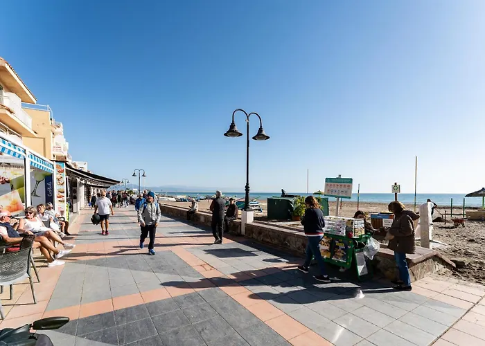 Malagasuite Wonderful Sunset Apartment